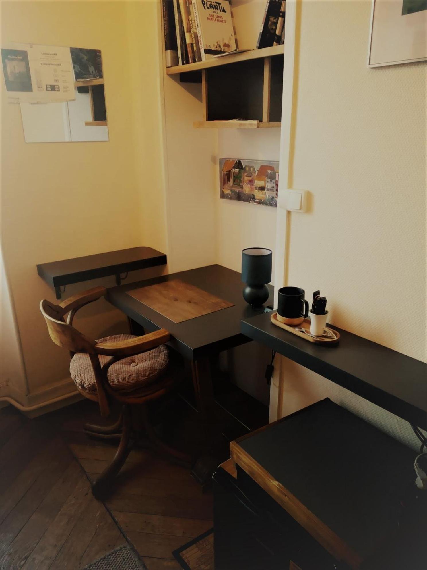 Chambres Avec Salle De Bains Et Cuisine En Centre Ville Argenton Sur Creuse Exterior photo